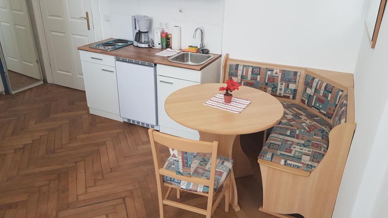Sobieski Town Apartments Wien Zimmer foto
